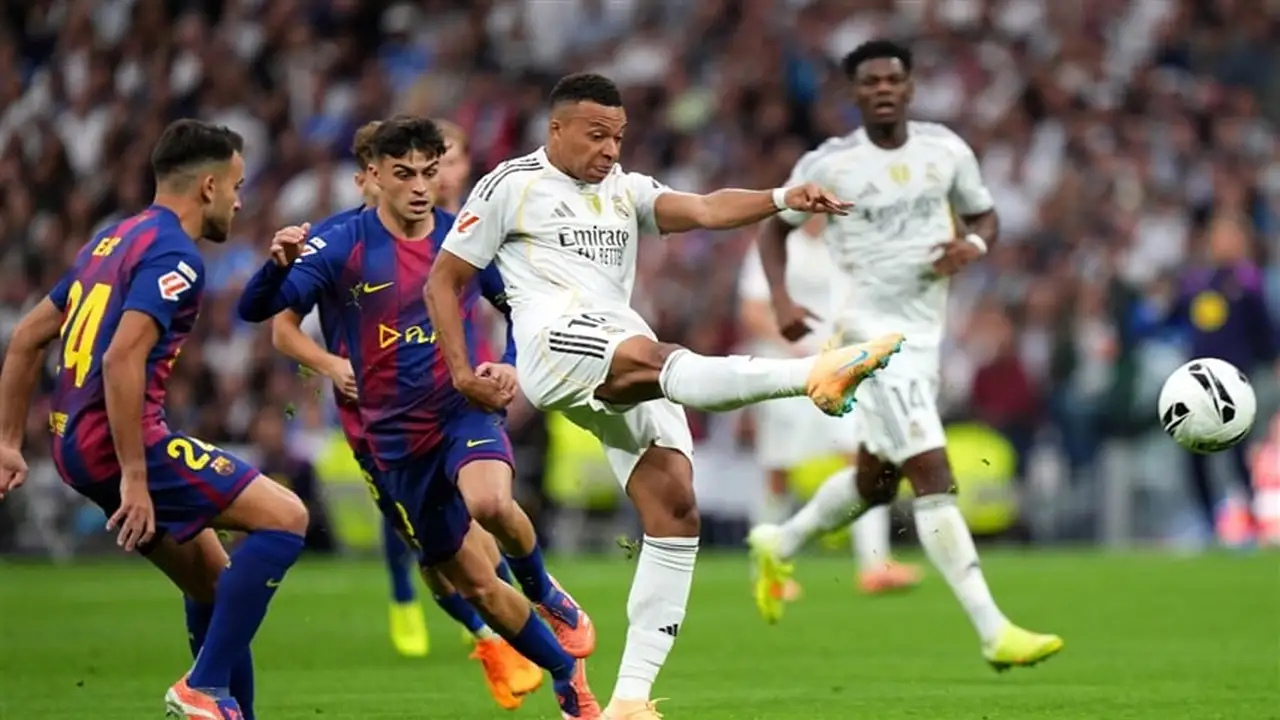 ملعب كامب نو يحسم مصير لقب الليغا في المواجهة المنتظرة 10 مايو